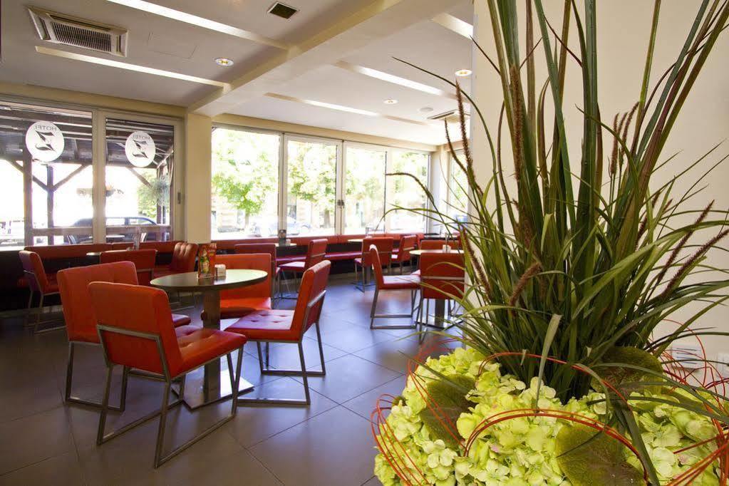 Hotel Zvonimir Otočac Esterno foto